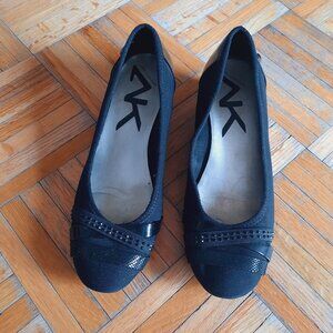 Anne Klein black Wedge Pump size US 6.5